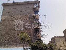 浦铁一村