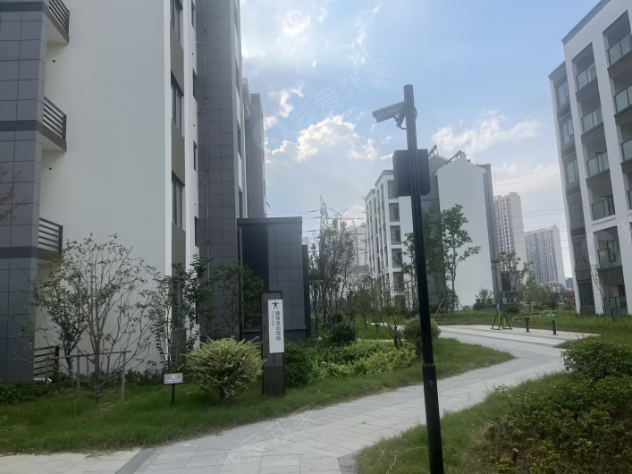 彤云嘉卉花园南区图片