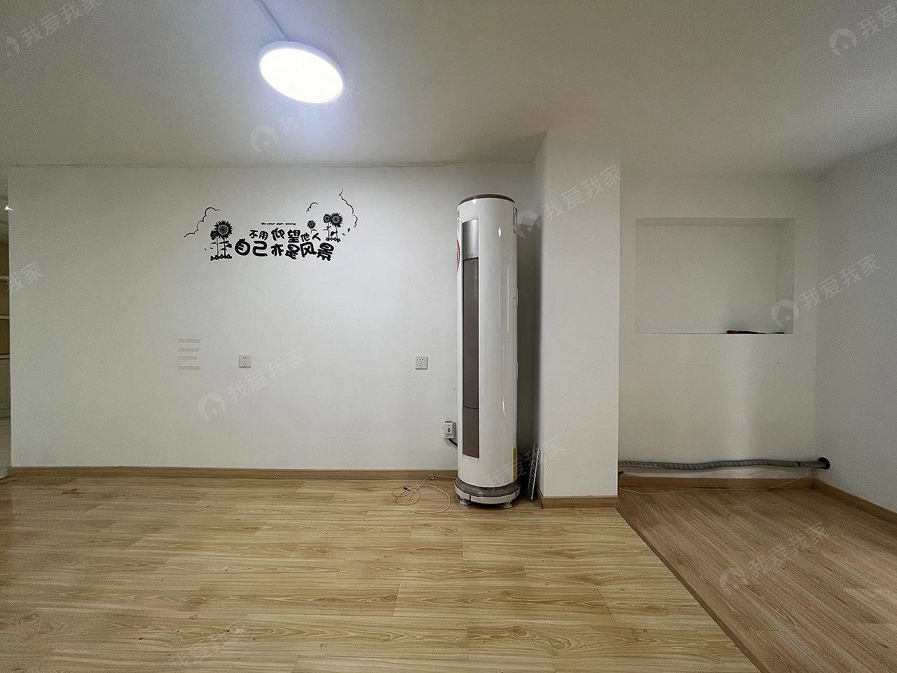 整租·龙江·创新滨江广场·1室·1厅