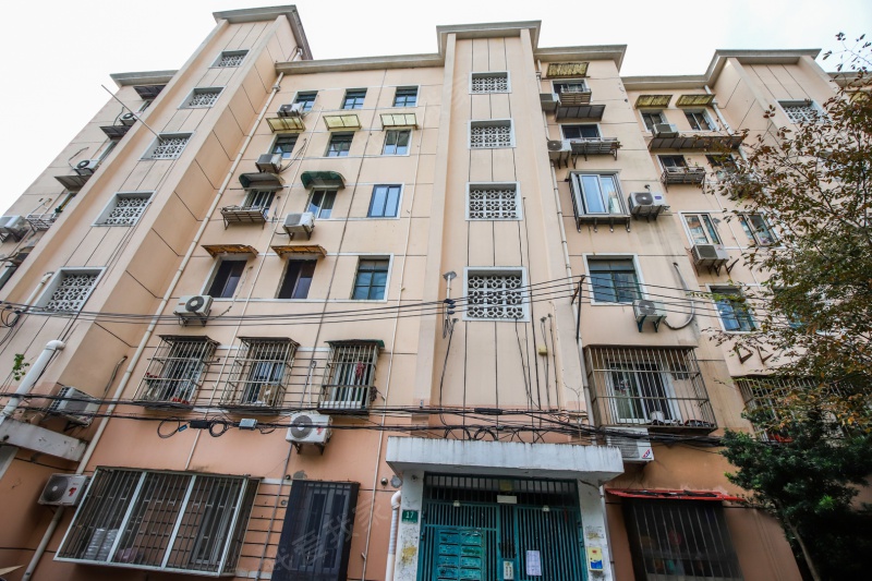 上海灵新小区-水电路1013弄