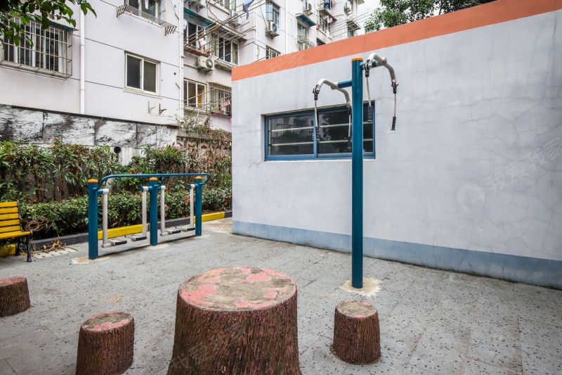 上海平型关路615弄