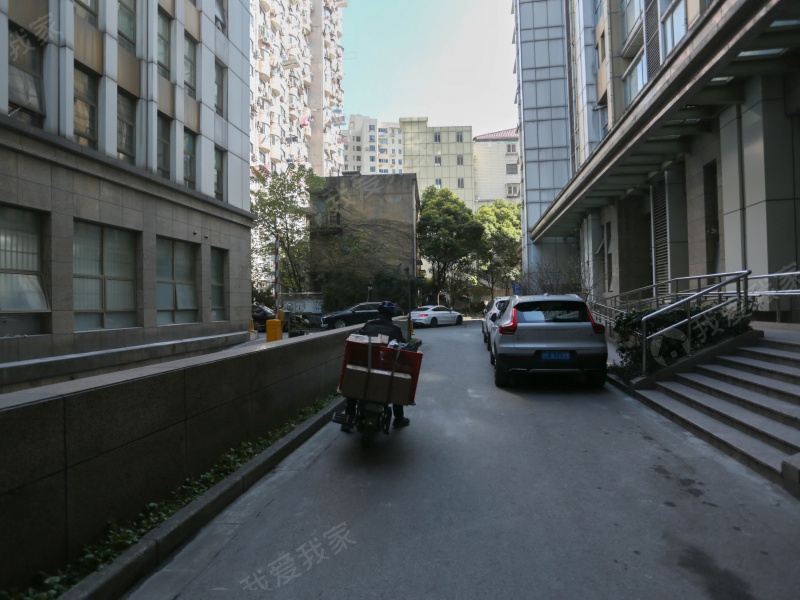 上海虹桥国际大厦