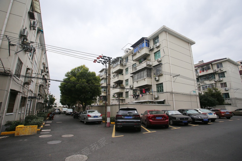 航鹰小区