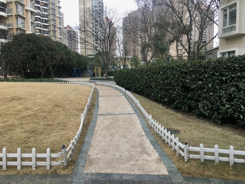 上海天山河畔花园