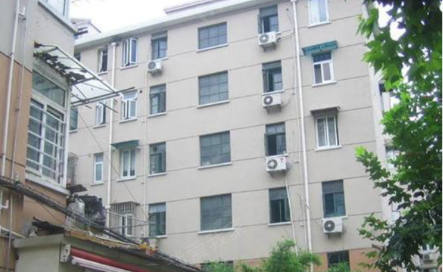 上海长顺路22-32号
