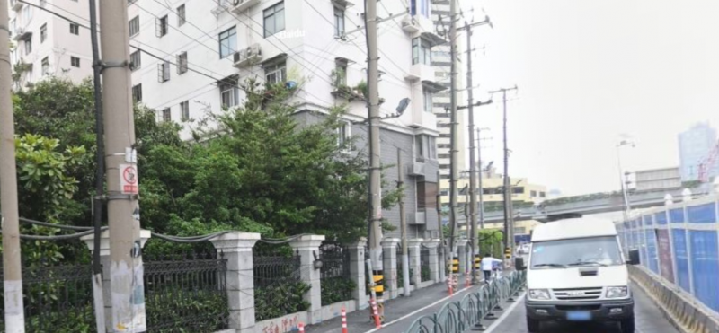 上海中山北一路240-270号