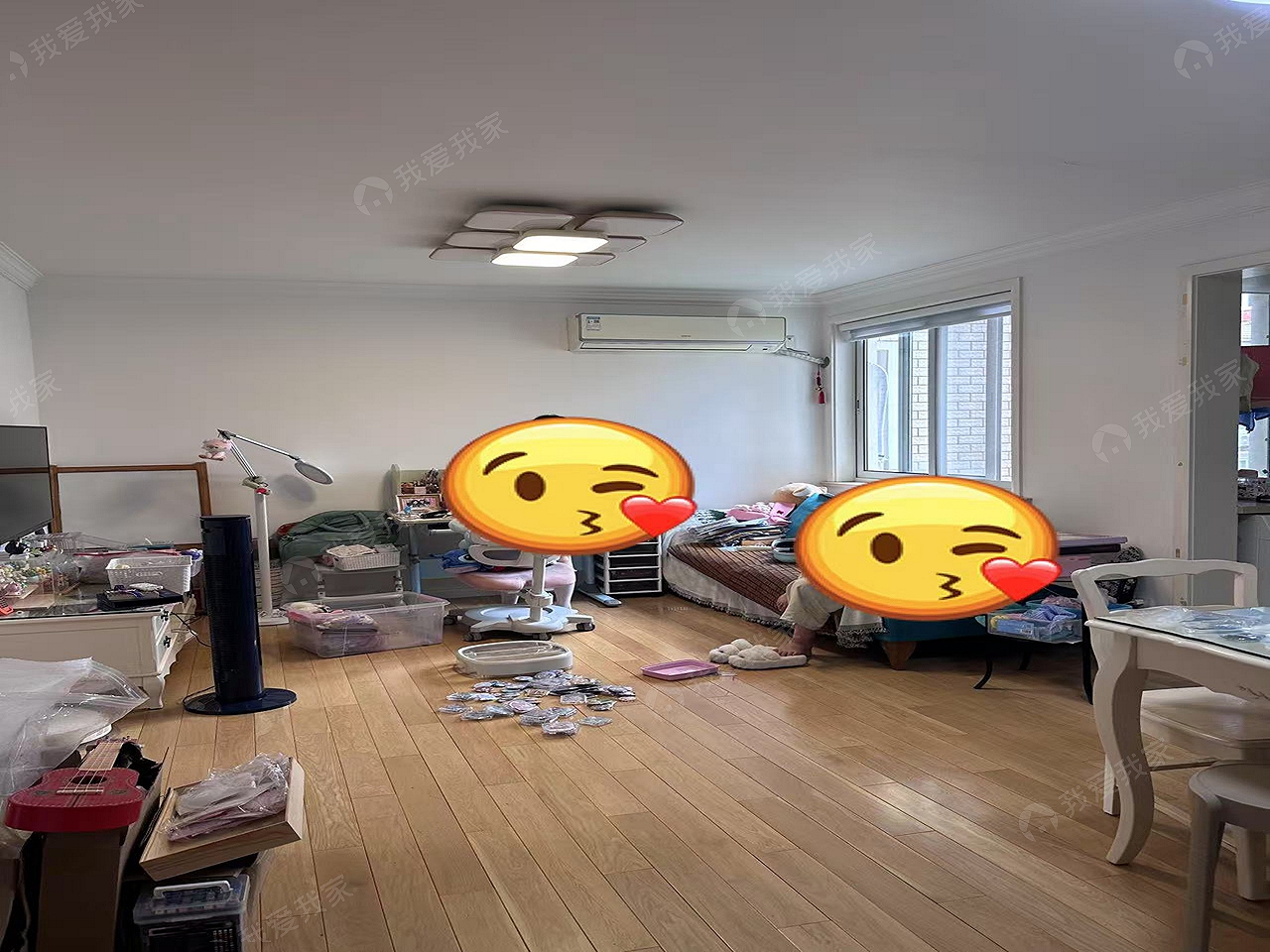精装修两房，拎包入住，里面租客月中搬走，
