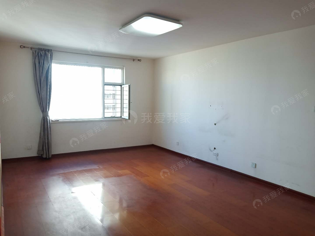 整租·赛马场·敦化南路太铁路景苑·3室·2厅
