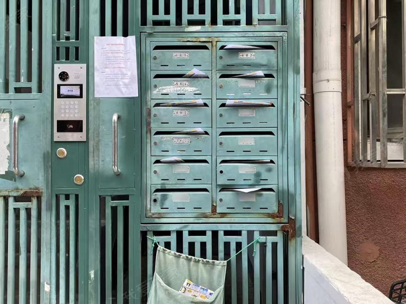 桂竹香公寓小区隶属于上海市徐汇区康健商圈优质小区,附近我爱我家