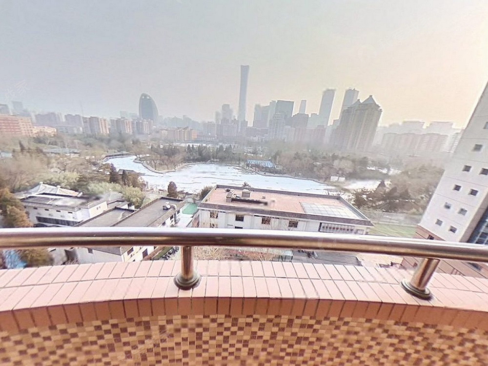 锦湖园公寓 3室1厅